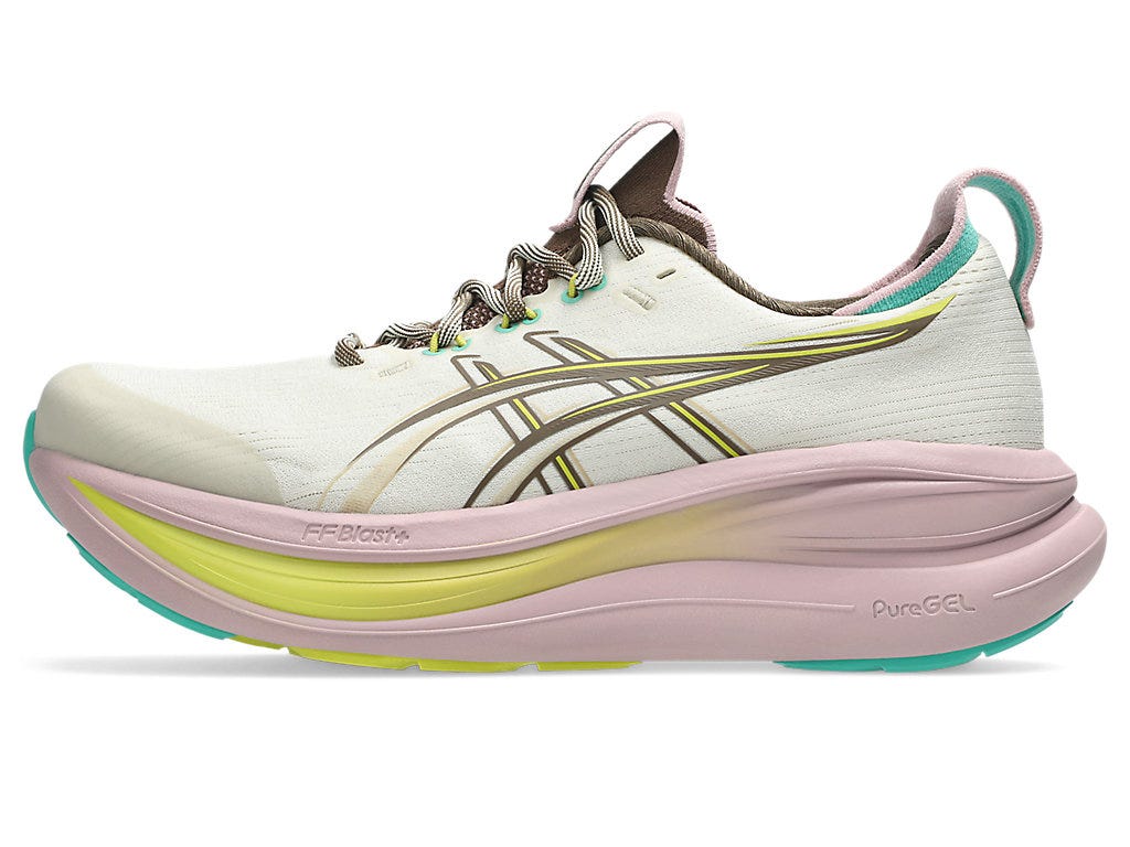 GEL-NIMBUS 28 TR (NATURE BATHING) - Light Dust/Clay Canyon